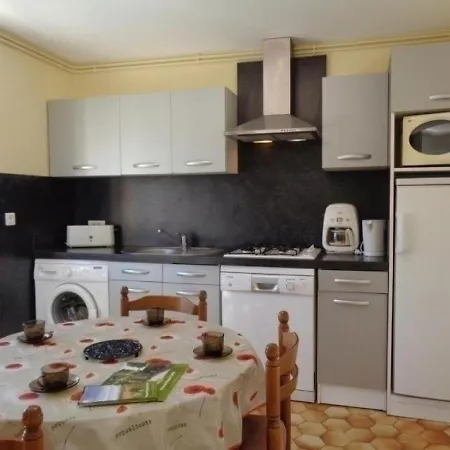 Avec Jardin Et Wifi Au Coeur Du Parc Naturel Du Pilat, Proche De Saint-etienne - Fr-1-496-103